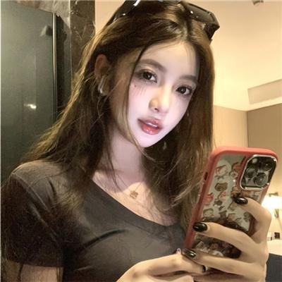 叶罗丽默水语在线观看海报