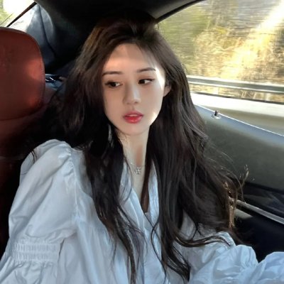 英雄堡争夺战在线观看海报