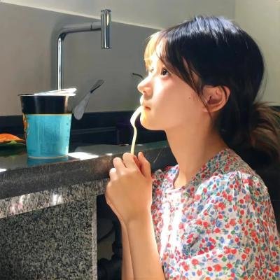 当我们做梦时在线观看海报